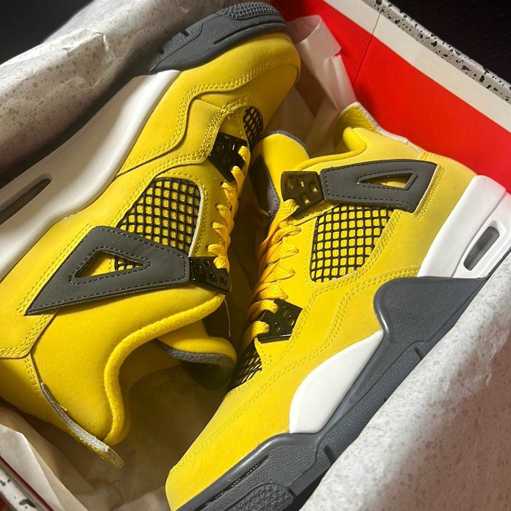 Air Jordan Kids Box Included!!